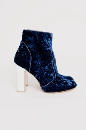 AMELIE CRUSHED VELVET BOOTIES