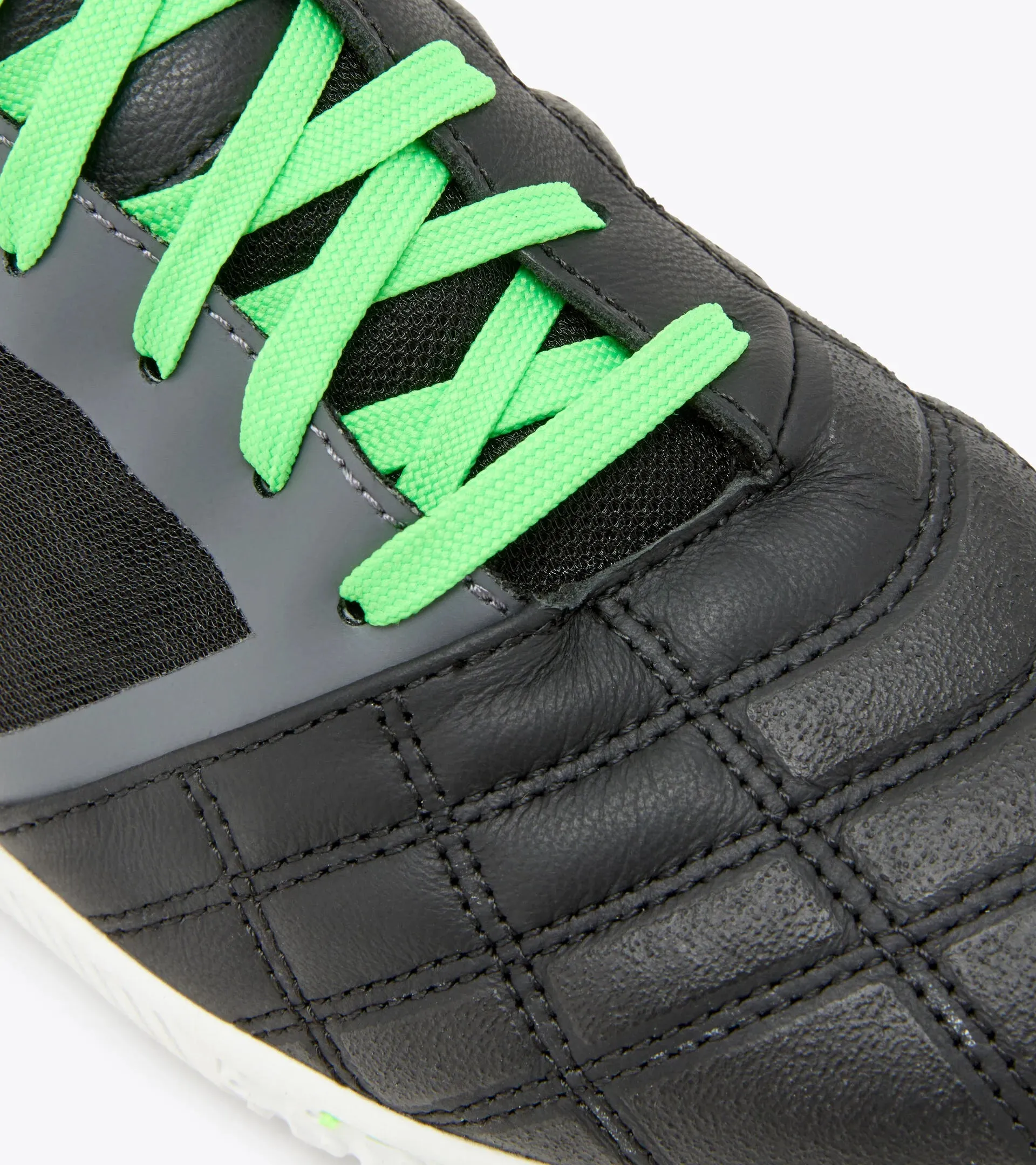 Diadora Brazil Sala ID Indoor Soccer Shoe - Black/Green Fluo