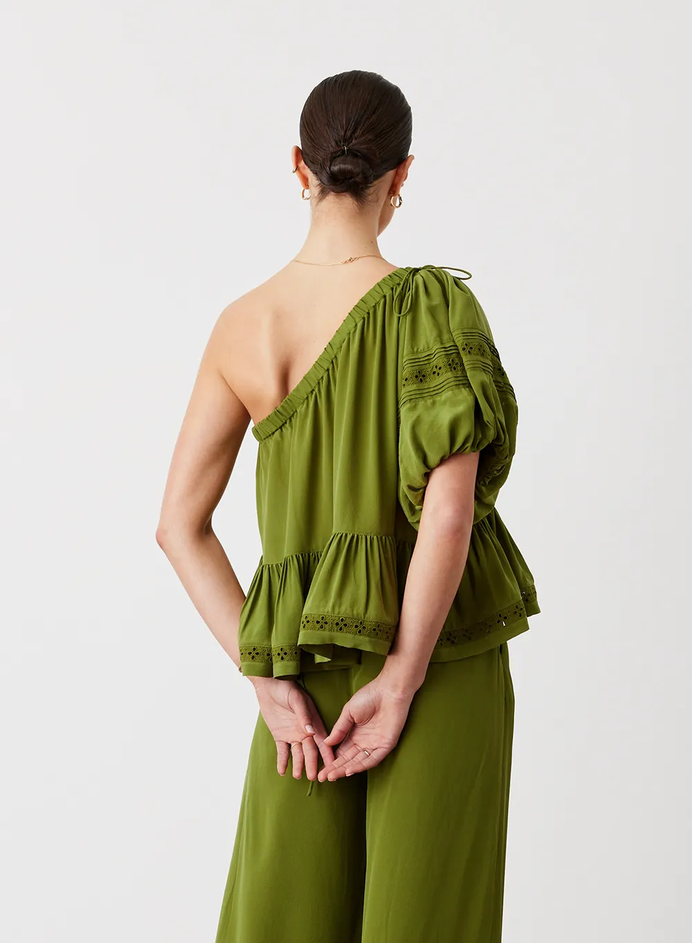 Isla Silk Smock Top | Sandwash Olive