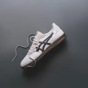 MENS ASICS | SKYHAND OG (White/Black)